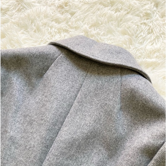 Coat - Picture 6 of 14